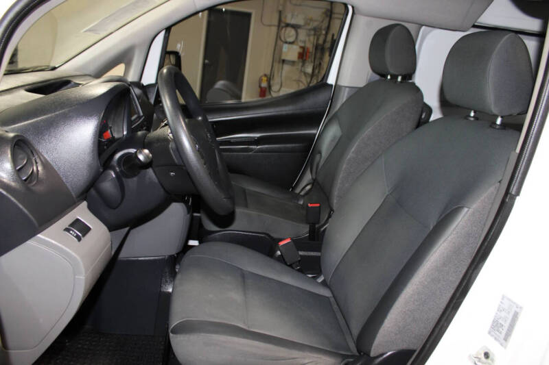 2021 Nissan NV200