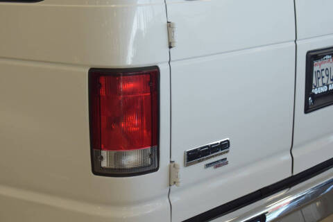 2014 Ford E-Series E-350 SD XLT