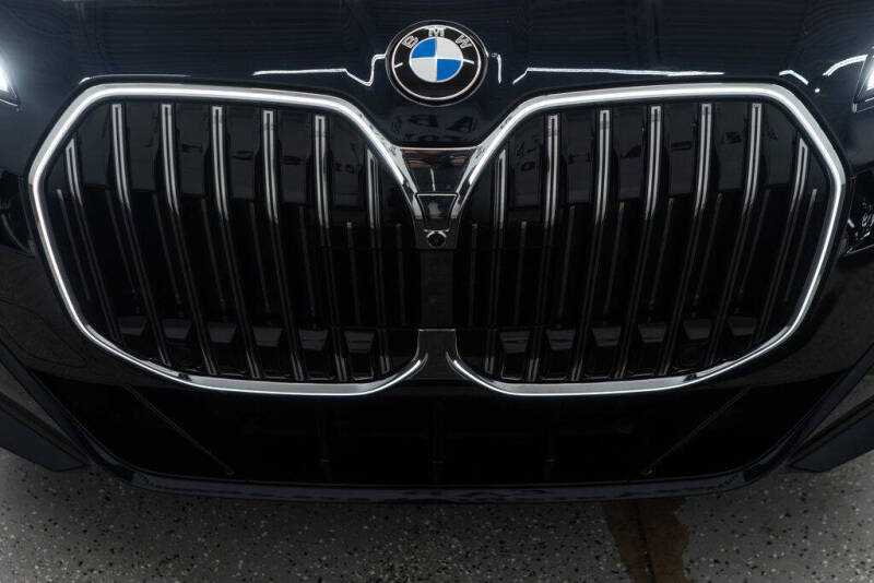 2025 BMW 7 Series 740i xDrive