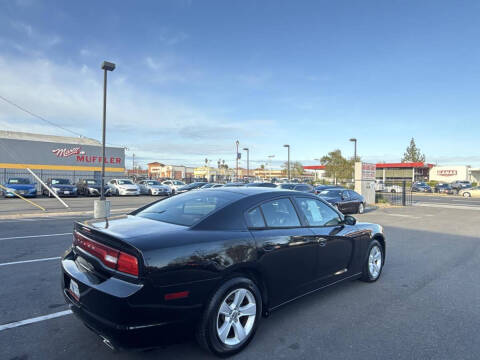 2014 Dodge Charger SE