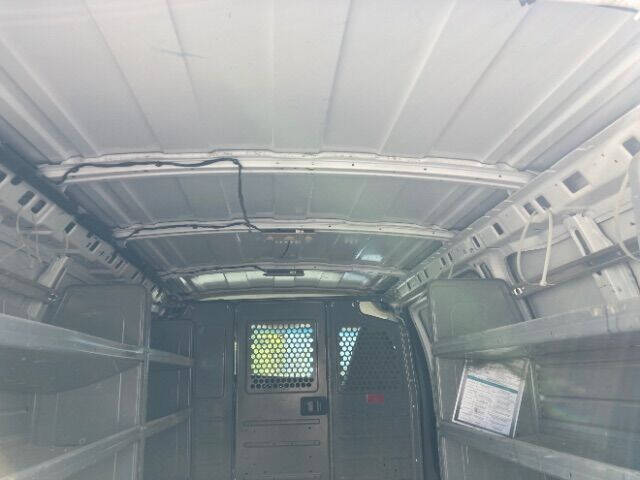 2017 Chevrolet Express 2500