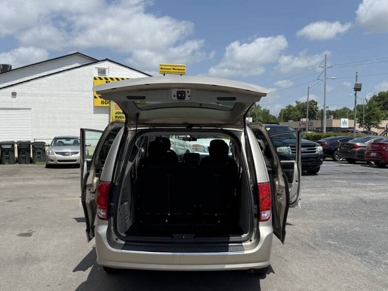 2013 Dodge Grand Caravan SXT