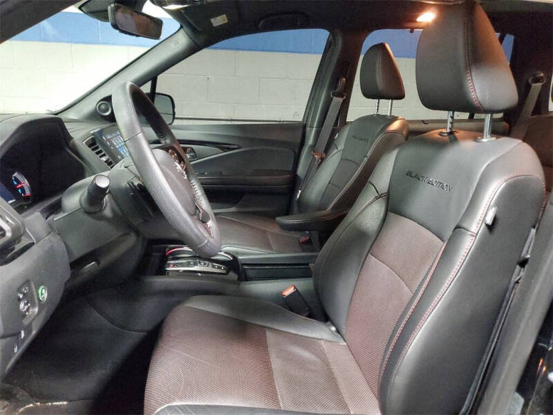 2022 Honda Pilot Black Edition