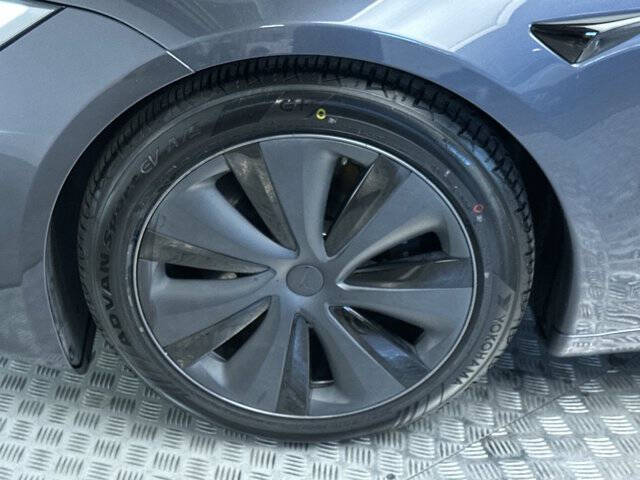 2023 Tesla Model S Standard Range