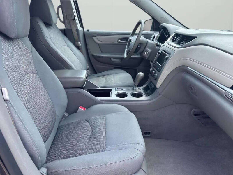 2016 Chevrolet Traverse LS