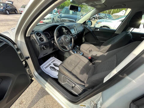 2015 Volkswagen Tiguan S