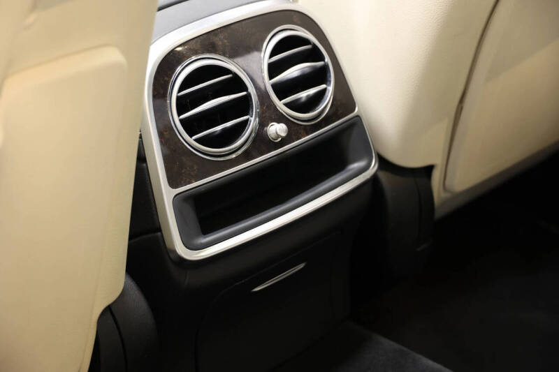 2015 Mercedes-Benz S-Class S 550