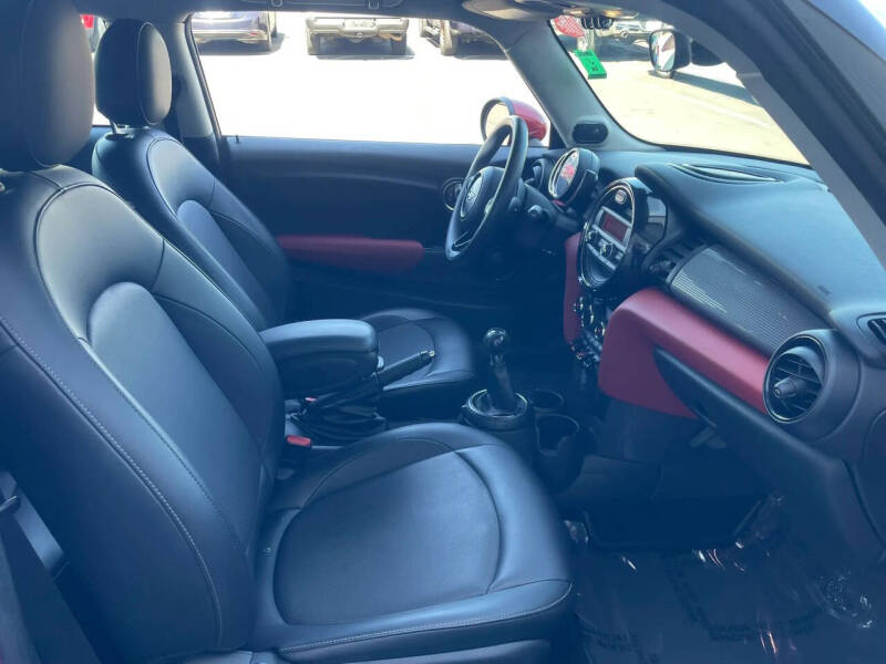 2015 MINI Hardtop 2 Door Cooper