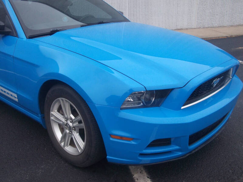 2013 Ford Mustang V6