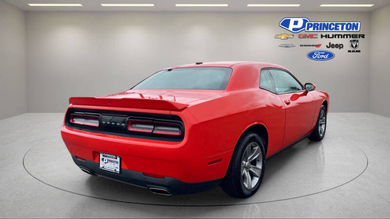 2019 Dodge Challenger SXT