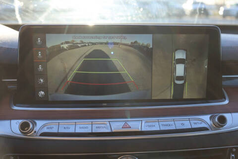 2020 Kia K900 Luxury