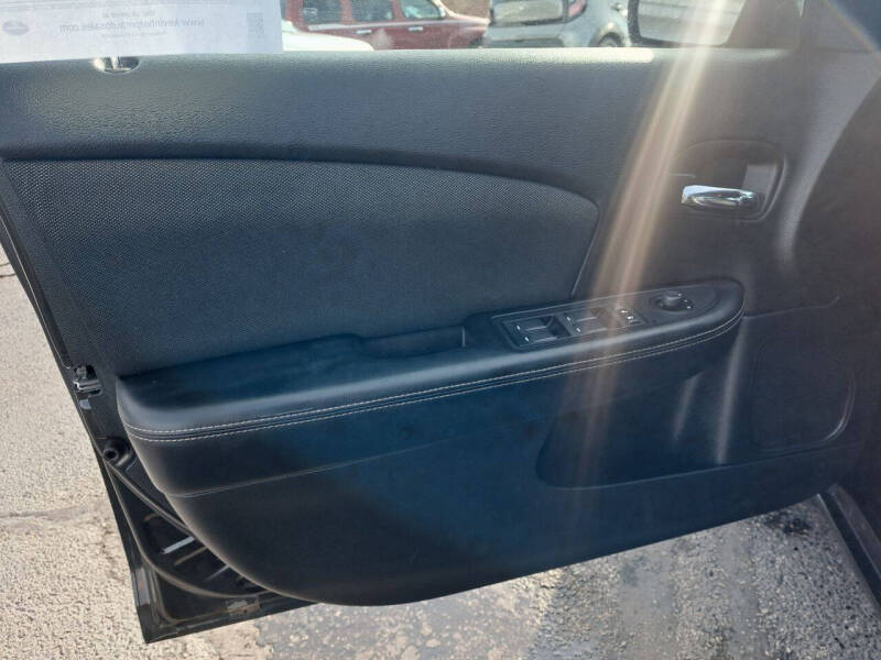 2011 Dodge Avenger Express