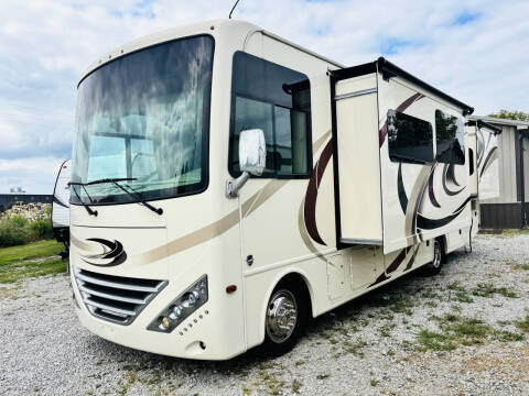 2017 Thor Motor Coach Hurricane 31S