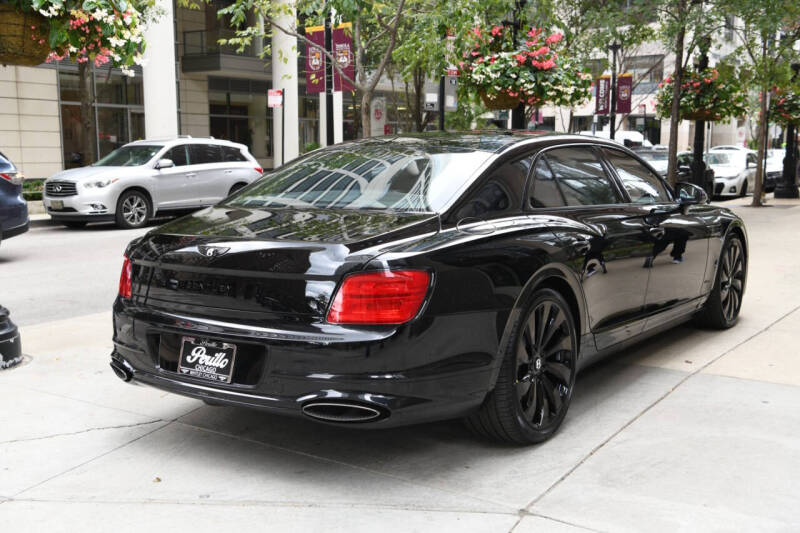 2026 Bentley Flying Spur Azure