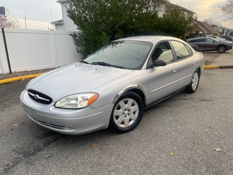 2002 Ford Taurus for sale at Giordano Auto Sales in Hasbrouck Heights NJ