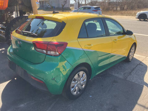 2018 Kia Rio 5-Door LX