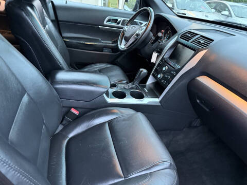 2012 Ford Explorer XLT