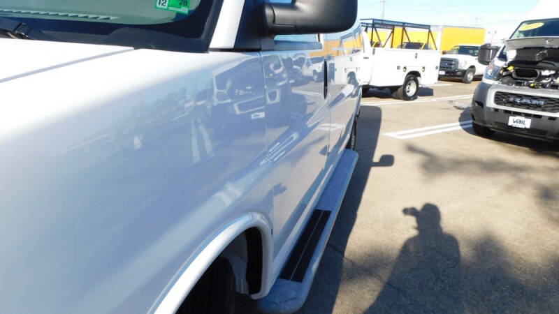 2024 GMC Savana 2500