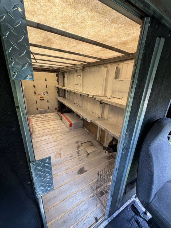 2004 Freightliner MT45 Chassis