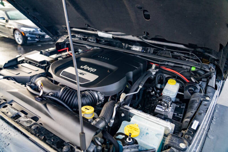 2017 Jeep Wrangler Unlimited Smoky Mountain