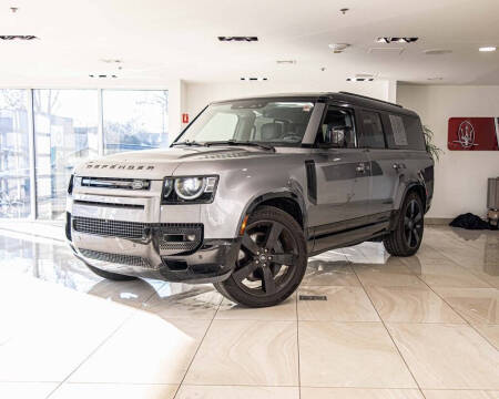 2024 Land Rover Defender 130 P400 X-Dynamic SE