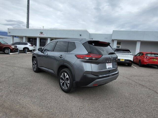 2022 Nissan Rogue SV