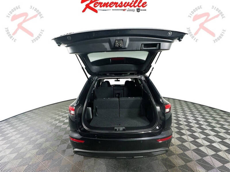 2024 Mitsubishi Outlander ES