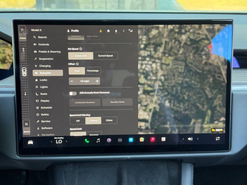 2023 Tesla Model X Standard Range