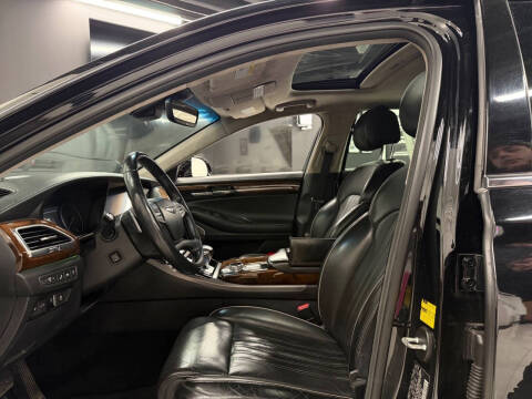 2017 Genesis G90 5.0 Ultimate