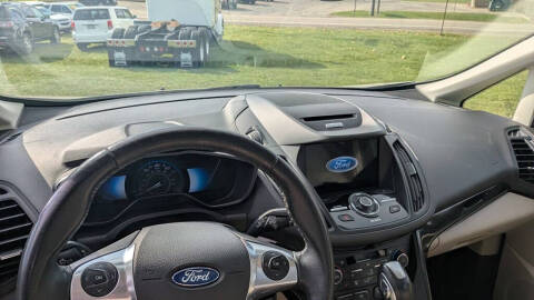 2017 Ford C-MAX Energi Titanium