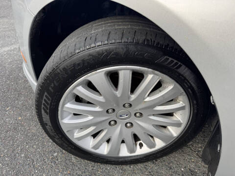 2010 Ford Fusion Hybrid