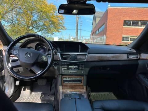 2012 Mercedes-Benz E-Class