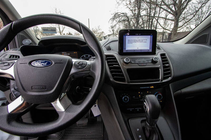 2020 Ford Transit Connect XLT