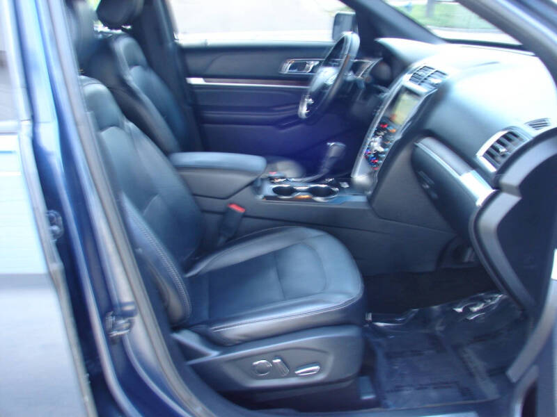 2017 Ford Explorer Limited