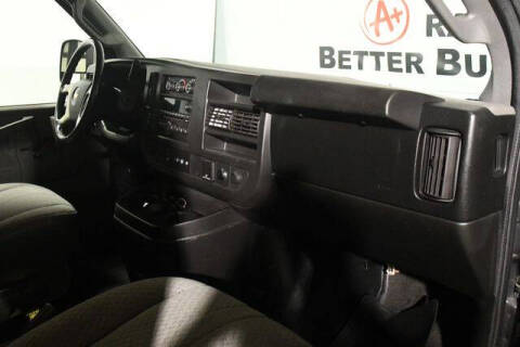 2017 Chevrolet Express LT 3500