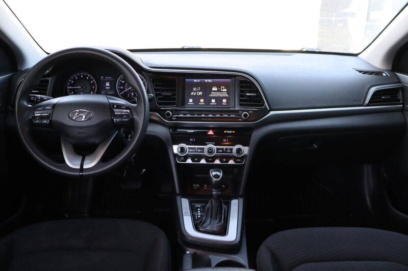 2020 Hyundai Elantra