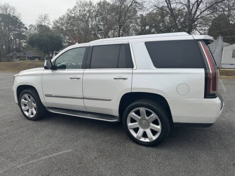 2016 Cadillac Escalade Luxury Collection