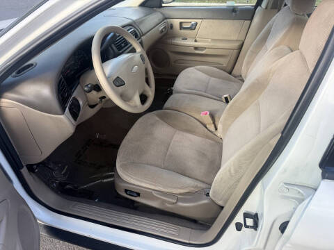 2000 Ford Taurus SES