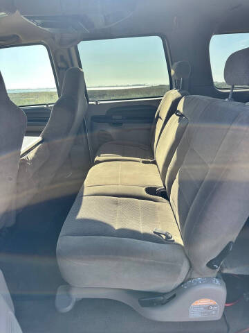 2003 Ford Excursion XLT