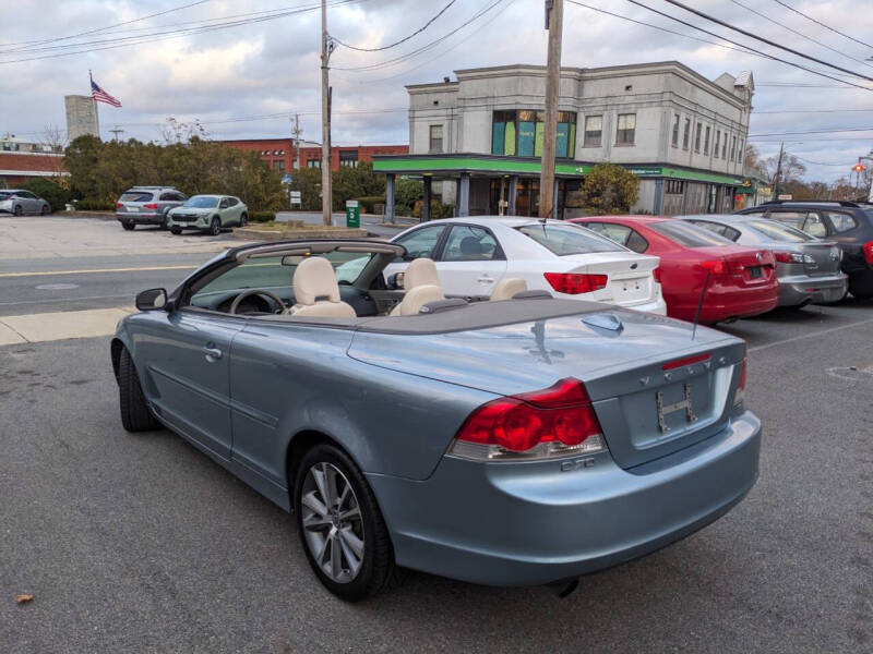 2010 Volvo C70 T5
