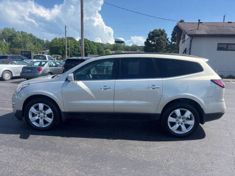 2017 Chevrolet Traverse LT