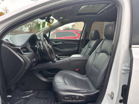 2020 Buick Enclave Essence