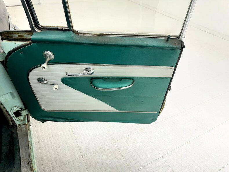 1956 Pontiac Chieftain