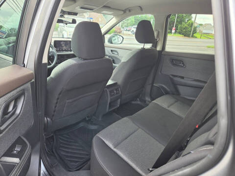 2021 Nissan Rogue S