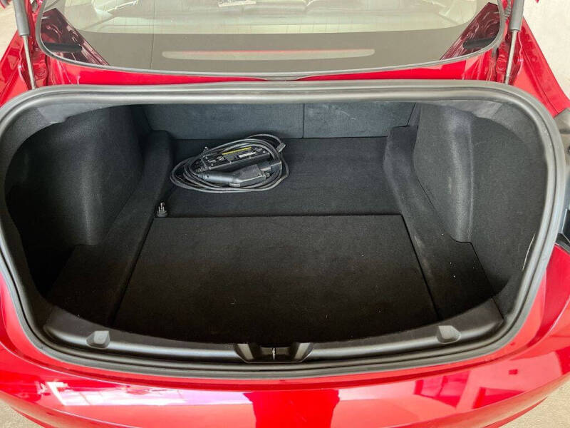 2018 Tesla Model 3 Mid Range