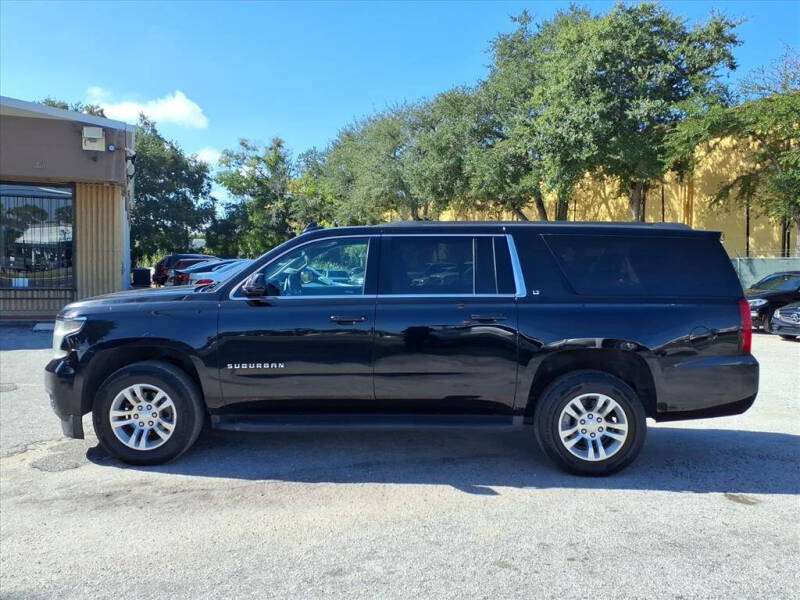 2019 Chevrolet Suburban LT