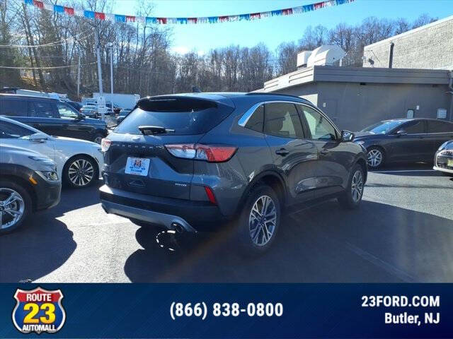 2022 Ford Escape SEL