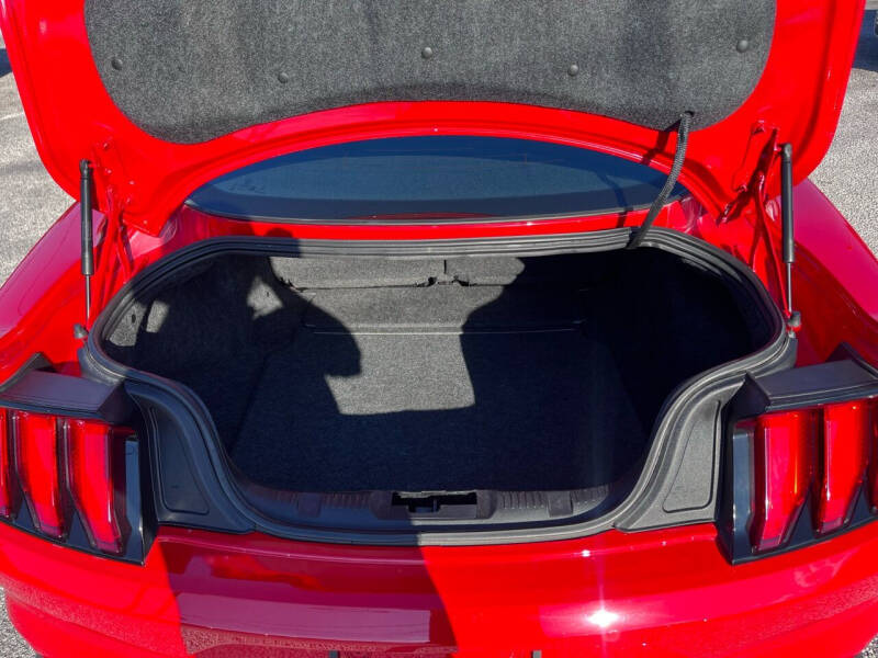 2021 Ford Mustang EcoBoost