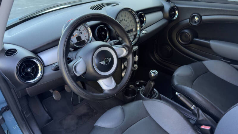 2009 MINI Cooper