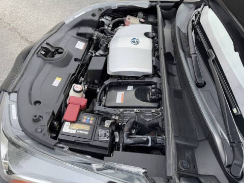 2020 Toyota Prius L Eco